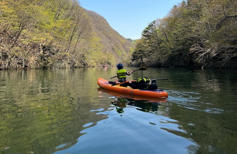 みなかみの絶景を眺めるツアーを水上散歩で | 群馬でサップならOutdoor Village ZION
